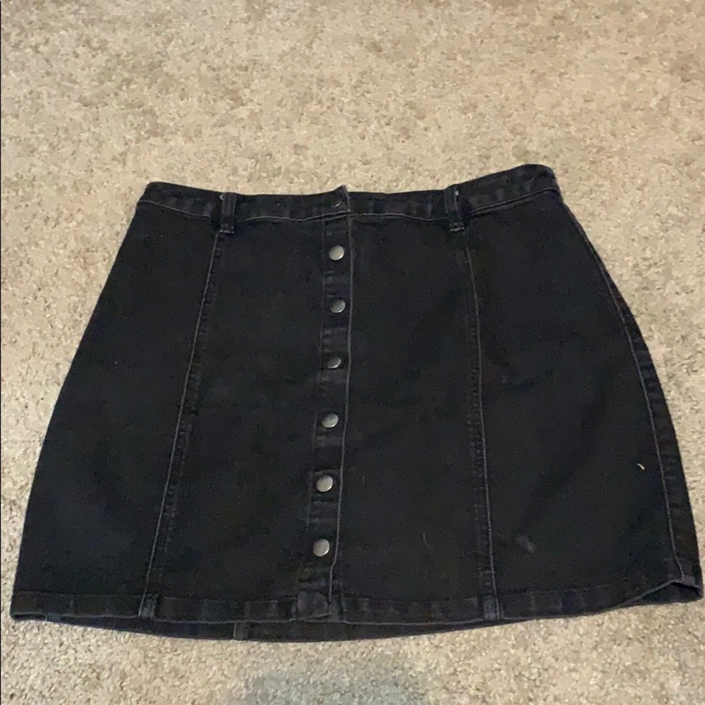 Mini black skirt